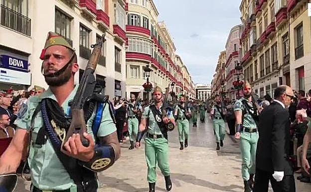 Vídeo | El desembarco de la Legión y el traslado del Cristo de Mena en el recuerdo